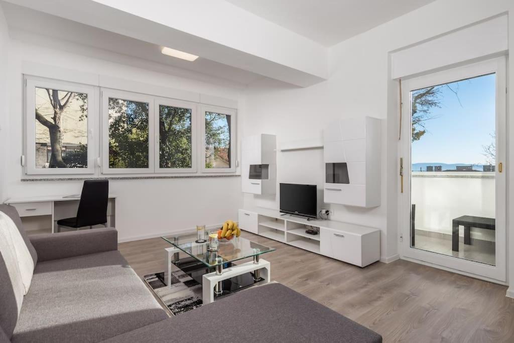 Apartman Jasmina 2 Rijeka Eksteriør billede