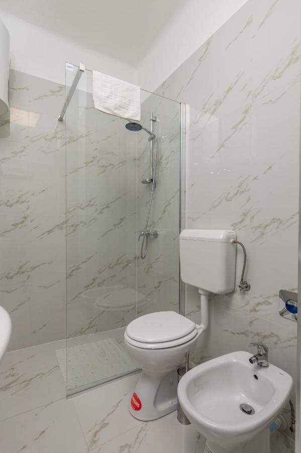 Apartman Jasmina 2 Rijeka Eksteriør billede